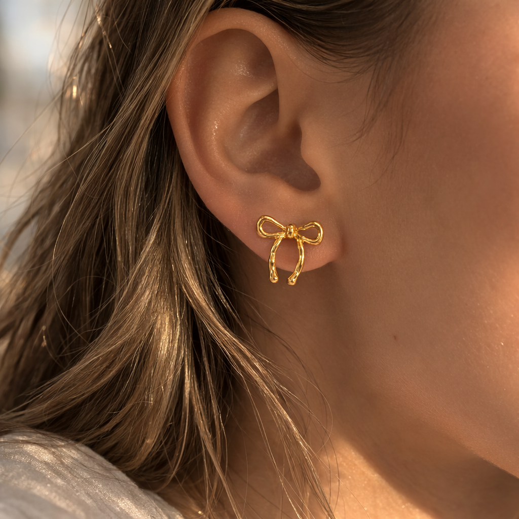 Maes-Jolie | Drop Earrings | Ribbon Bow Vintage | Elegant Minimalist Earrings