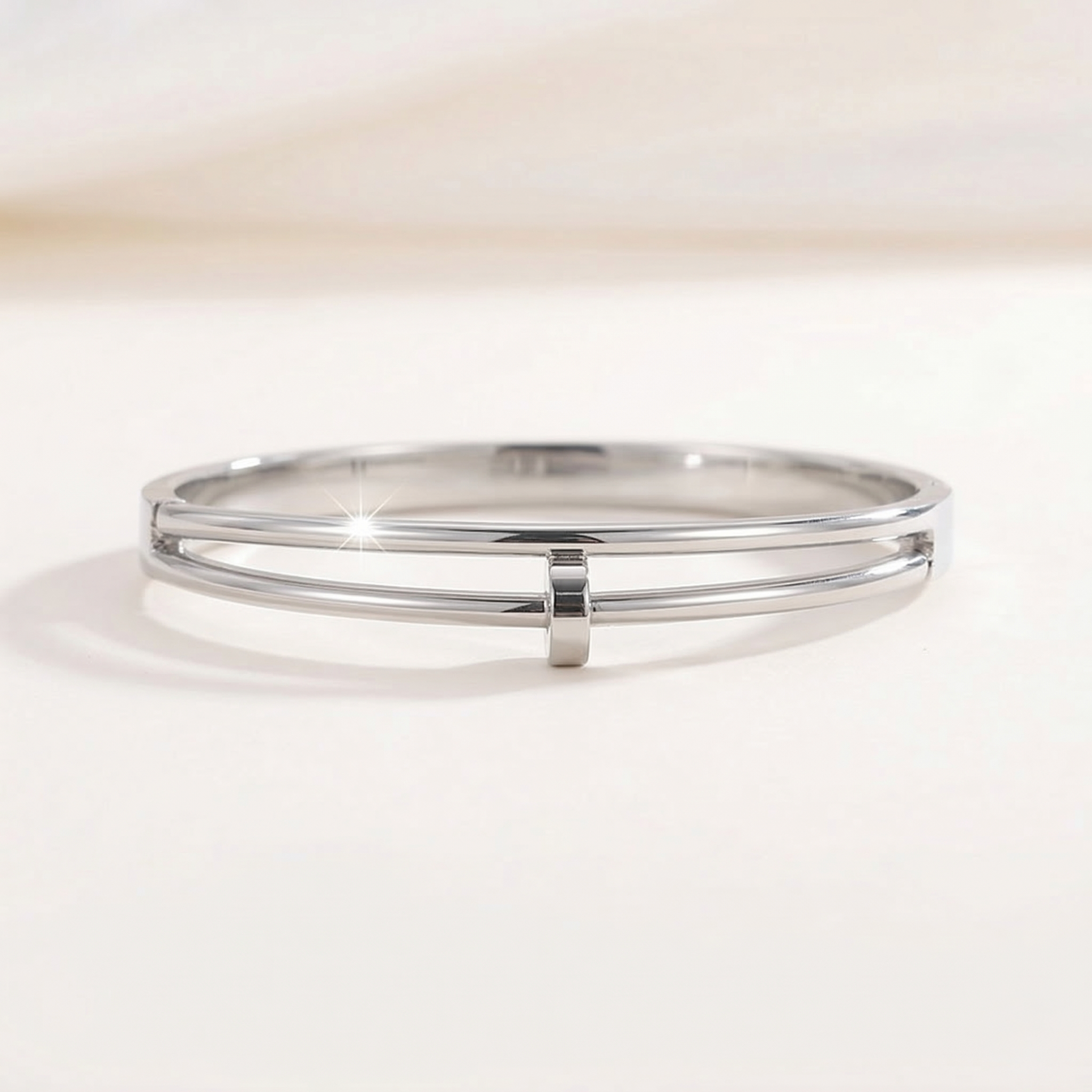 Maes-Jolie | Bangle Bracelet | Strass Nail Delicate | Luxury Women’s Bracelet